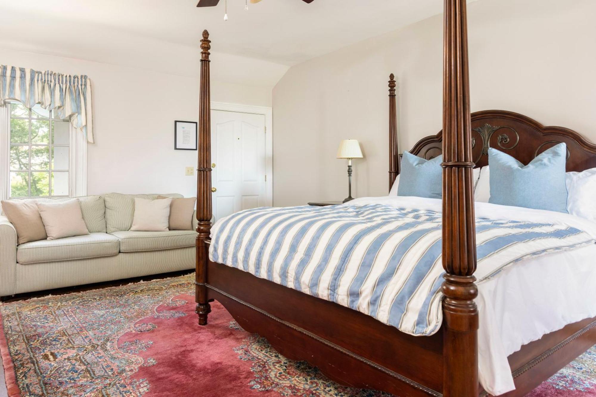 The Villa Bed And Breakfast Westerly Bagian luar foto