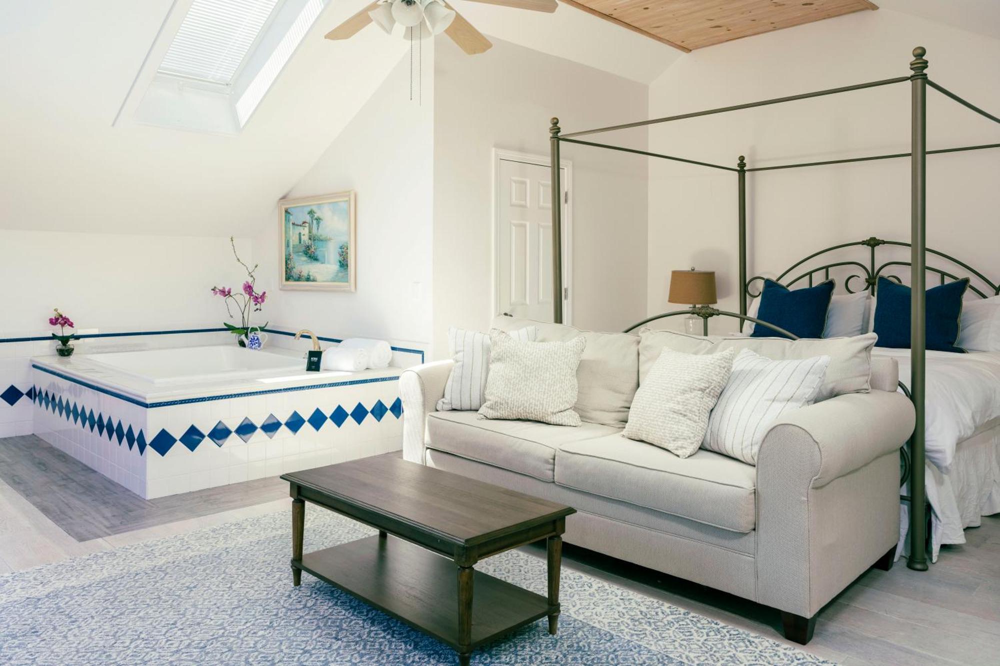 The Villa Bed And Breakfast Westerly Bagian luar foto