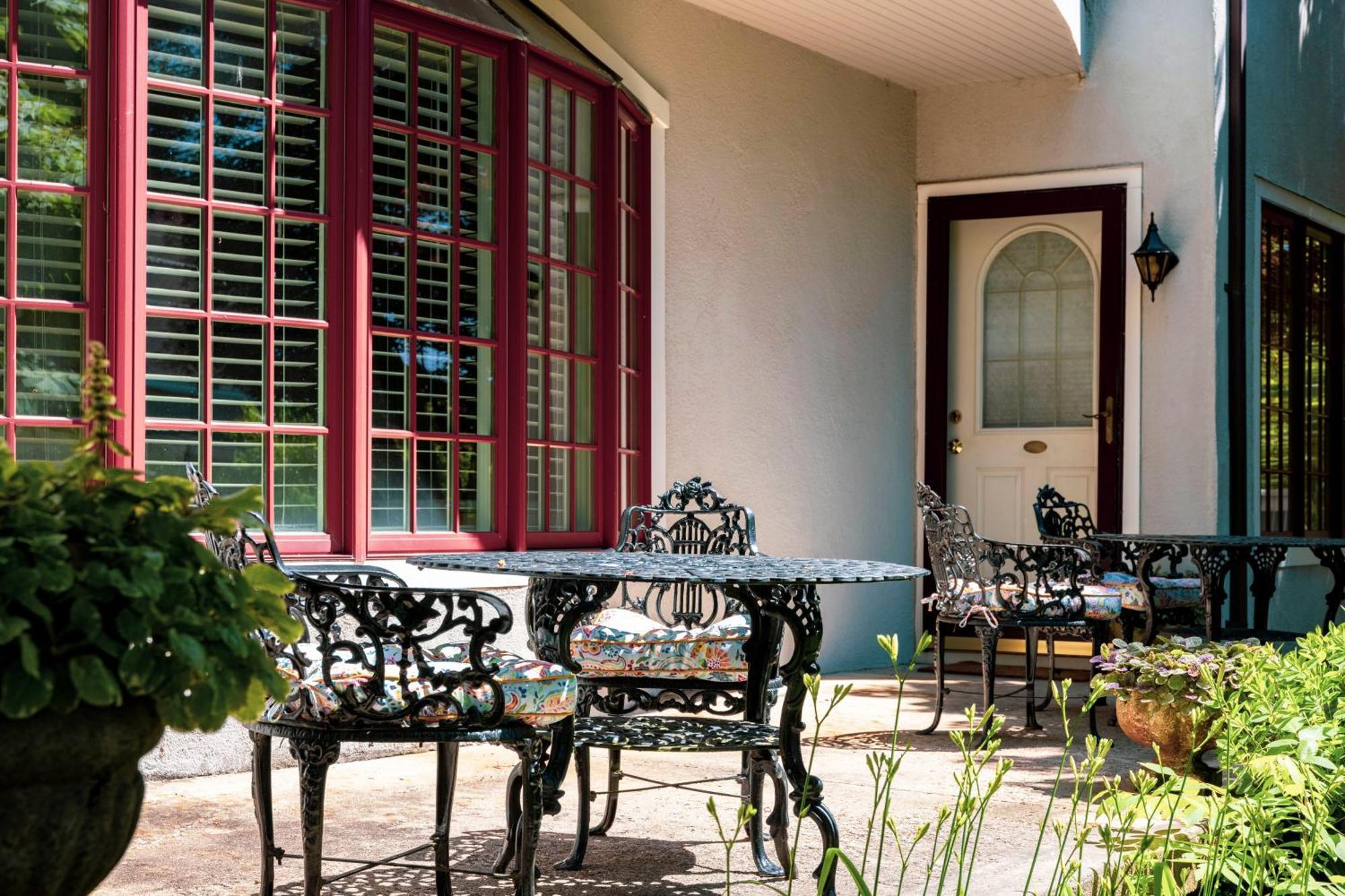 The Villa Bed And Breakfast Westerly Bagian luar foto